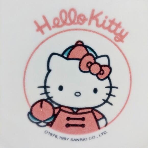 Sanrio Hello Kitty Dinner Plate 10" Peach Theme Bun Plate Rare Collector Kawaii - Picture 4 of 8